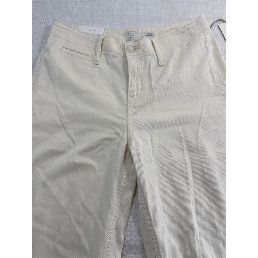 A New Day Pants Womens 6 Cream Wide Leg Crop Relaxed Baggy Minimalist - Picture 5 of 12